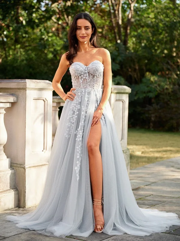Vintage-Inspired Women's Apparel New Season Fashion Preview Sale A-Line/Princess Tulle Applique Sweetheart Sleeveless Court Train Dresses Vintage-Inspired Women's Apparel New Season Fashion Preview Sale A-Line/Princess Tulle Applique Sweetheart Sleeveless Court Train Dresses