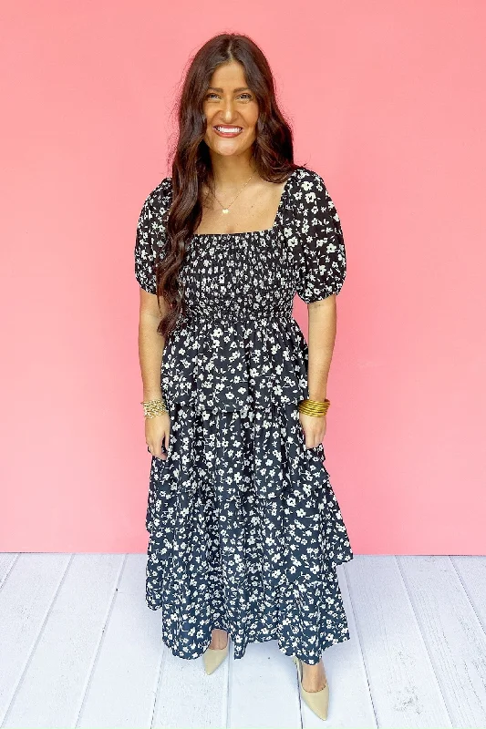 Women's Chic Outfit Flash Sale Starts Smocked Floral Square Neck Tiered Pocketed Maxi Dress in Black/Ivory Women's Chic Outfit Flash Sale Starts Smocked Floral Square Neck Tiered Pocketed Maxi Dress in Black/Ivory