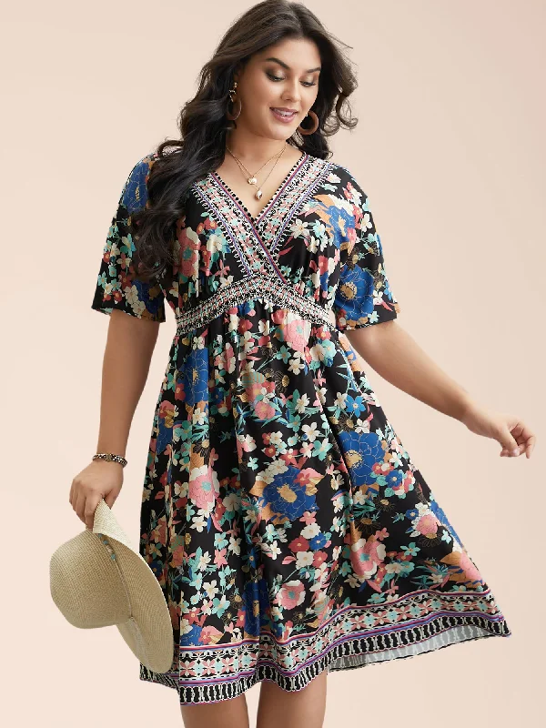 Women's Cozy Outfit For Lounging Beat The Heat In Tropical Styles Boho Print Shirred V-Neck Flared Midi Dress Women's Cozy Outfit For Lounging Beat The Heat In Tropical Styles Boho Print Shirred V-Neck Flared Midi Dress