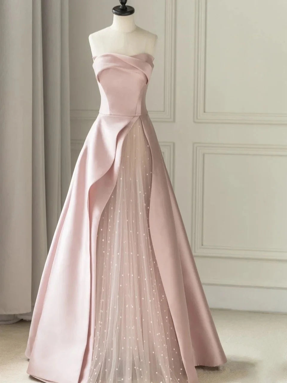 Timeless Women's Outfit Dive Into Trendy Styles Evening Dress Sleeveless A-Line Floor-Length Satin Tulle Splicing together Strapless Backless Formal Women's Dresses Timeless Women's Outfit Dive Into Trendy Styles Evening Dress Sleeveless A-Line Floor-Length Satin Tulle Splicing together Strapless Backless Formal Women's Dresses