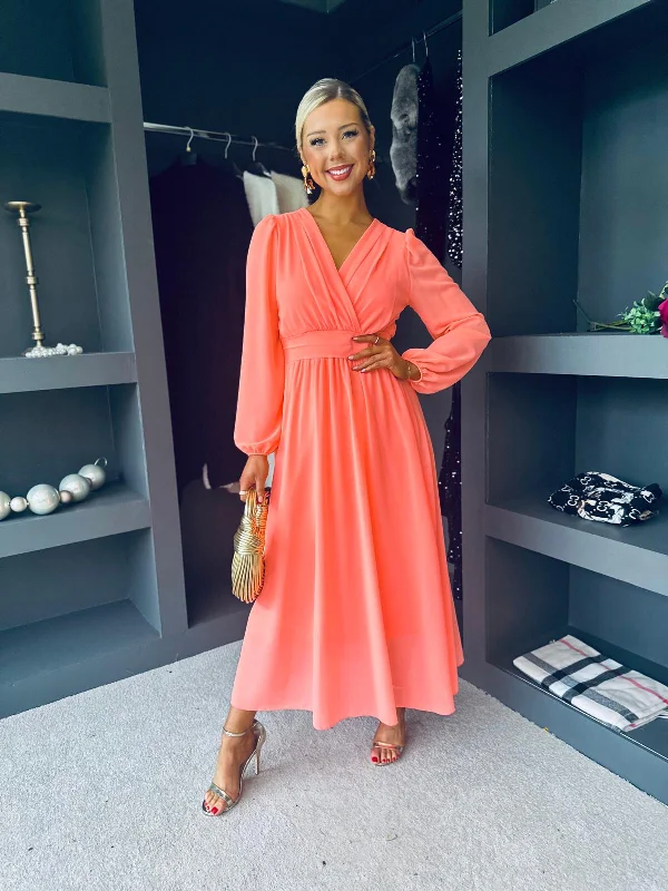 Women's Stylish Outdoor Outfit Elegant Style Maeve Banded Midi Dress Peach