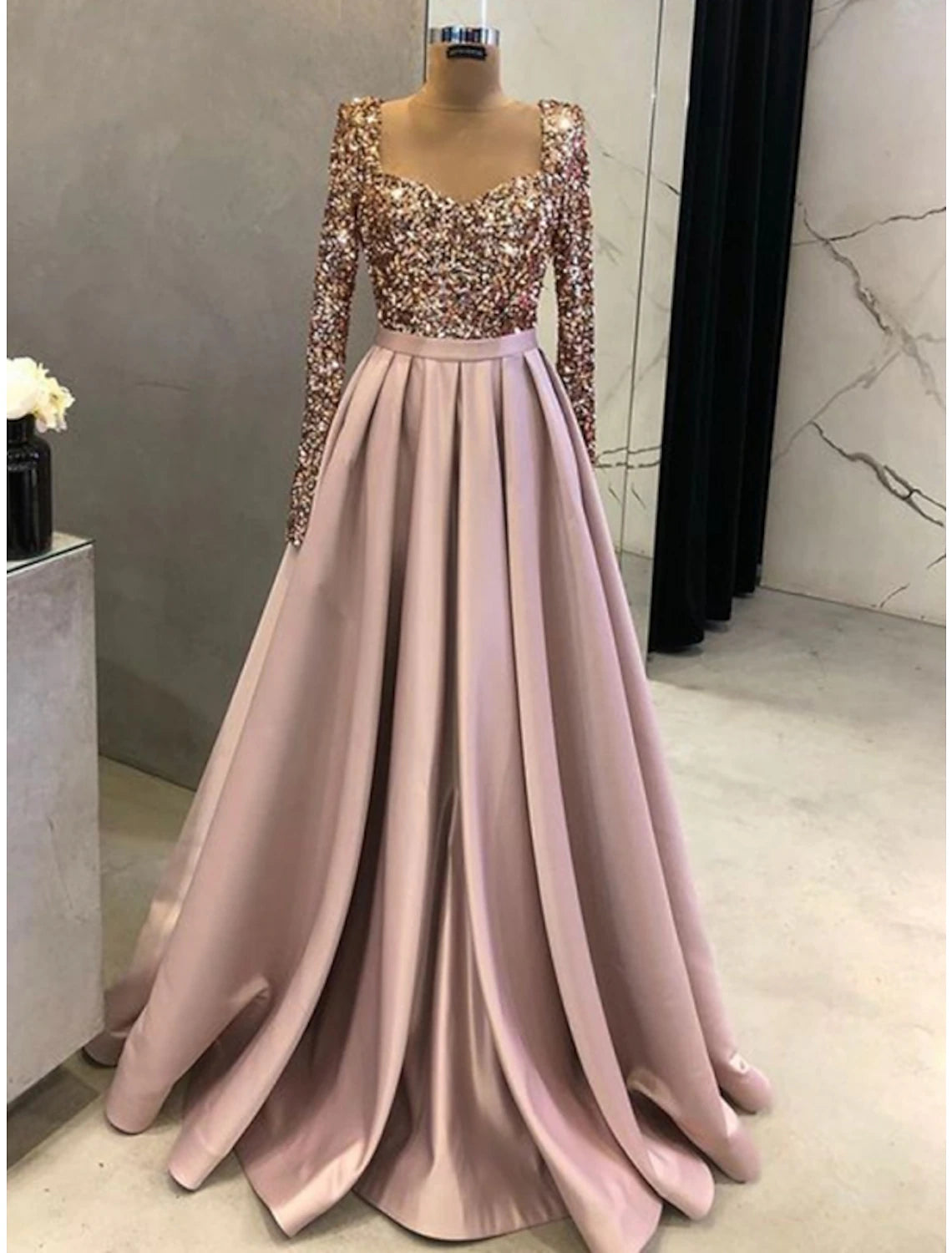Women's Sports Apparel Trendy Styles A-Line Evening Gown Elegant Dress Formal Fall Sweep / Brush Train Long Sleeve Square Neck Satin with Glitter Pleats Women's Sports Apparel Trendy Styles A-Line Evening Gown Elegant Dress Formal Fall Sweep / Brush Train Long Sleeve Square Neck Satin with Glitter Pleats