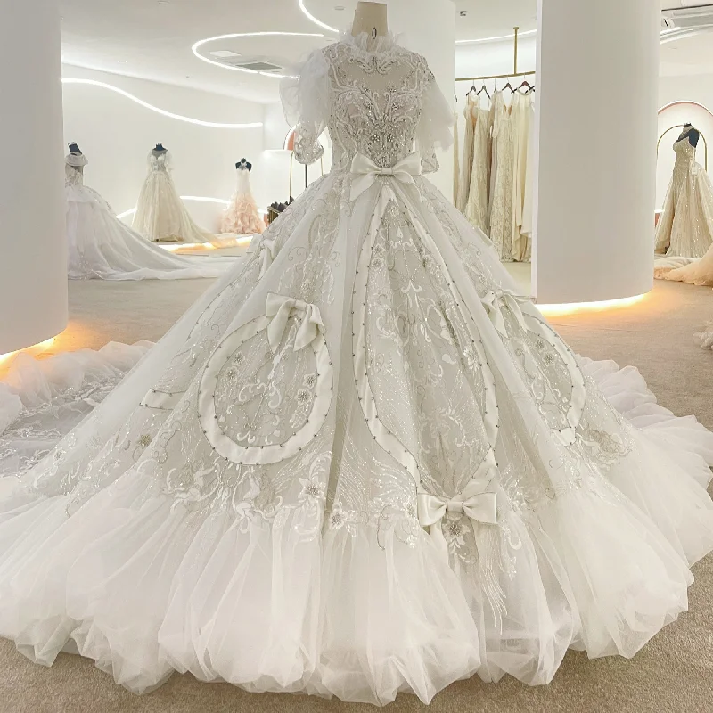 Women's Transitional Clothes Bold Patterns Luxury Heavy Beading High Neck Bridal Wedding Dress Women's Transitional Clothes Bold Patterns Luxury Heavy Beading High Neck Bridal Wedding Dress