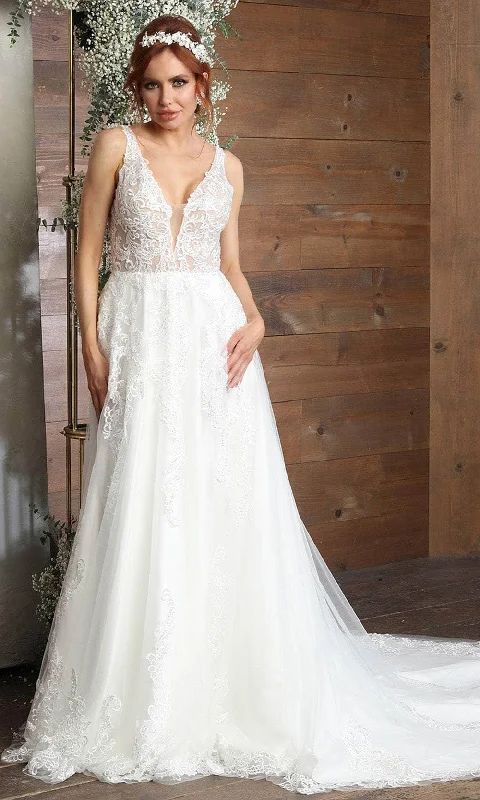 Women's Plus-Size Casual Outfit Latest Trends May Queen RQ8098 - Applique A-Line Bridal Gown Women's Plus-Size Casual Outfit Latest Trends May Queen RQ8098 - Applique A-Line Bridal Gown