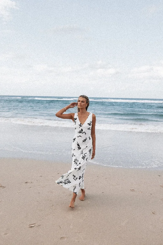 Women's Elegant Garments Premium Quality Garments Tulsi Midi Dress - Off White Print Women's Elegant Garments Premium Quality Garments Tulsi Midi Dress - Off White Print