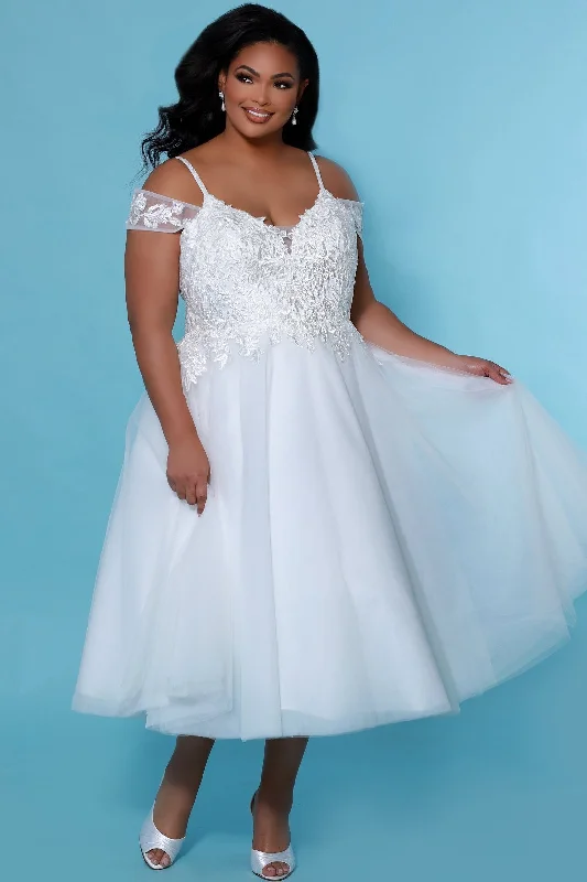 Women's Holiday Attire Budget Saver Daisy Tea Length Wedding Dress