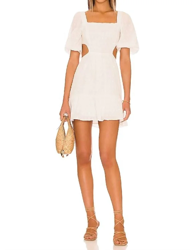 Women's Chic Outerwear Garments Score Big On Glamorous Red - Carpet Styles Back-Tie Mini Dress In White Women's Chic Outerwear Garments Score Big On Glamorous Red - Carpet Styles Back-Tie Mini Dress In White