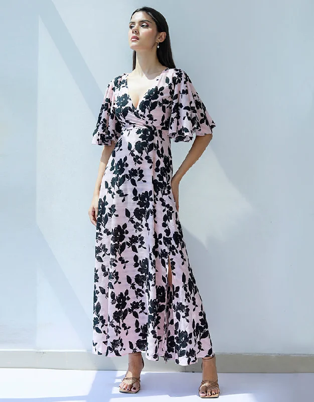 Fashionable Women's Clothes Big Savings On Rustic Countryside Styles V-Neck Flared Sleeves Maxi Dress Fashionable Women's Clothes Big Savings On Rustic Countryside Styles V-Neck Flared Sleeves Maxi Dress