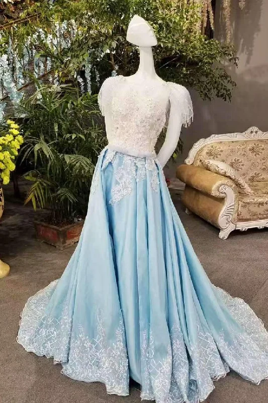 Women's Athletic Garments Weekend Special A-Line Satin Princess Dresses Lace Up With Appliques And Bow Knot With Shawl Women's Athletic Garments Weekend Special A-Line Satin Princess Dresses Lace Up With Appliques And Bow Knot With Shawl