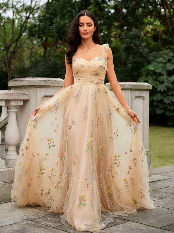 Women's Resort Garments Save Big A-Line/Princess Lace Ruffles Straps Sleeveless Sweep/Brush Train Dresses Women's Resort Garments Save Big A-Line/Princess Lace Ruffles Straps Sleeveless Sweep/Brush Train Dresses