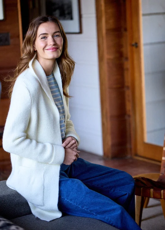 Women's Vintage Attire The Latest Trends MANE - Long Shawl Collar Jacket | Mohair blend (WHITE) Women's Vintage Attire The Latest Trends MANE - Long Shawl Collar Jacket | Mohair blend (WHITE)