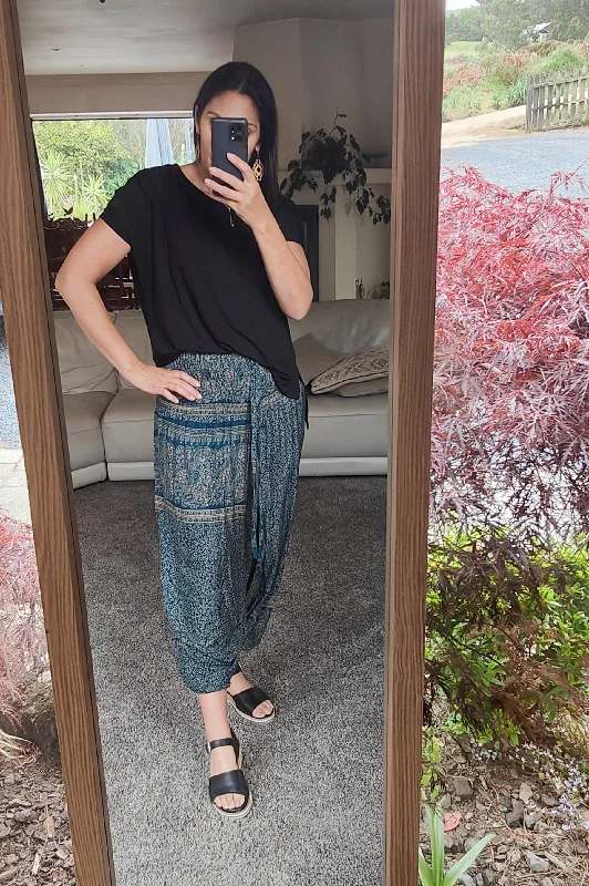 Luxury Women's Clothing Wardrobe Refresh Aladdin Pants/Jumpsuit - Teal Mandala