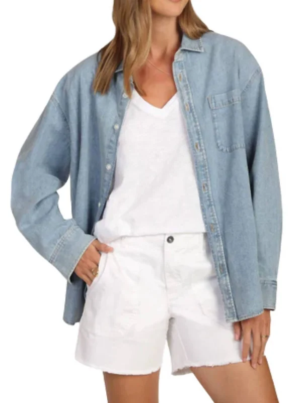 Fashionable Women's Casual Apparel Stylish Savings New Peyton Shorts In White