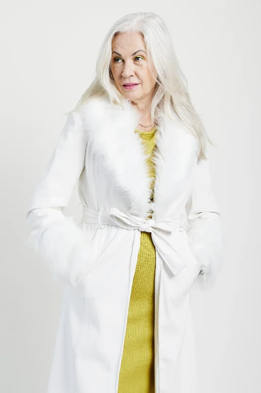 Women's Comfortable Apparel Versatile Wardrobe Essentials Faux Leather with Fur Collar and Cuff in Cream Women's Comfortable Apparel Versatile Wardrobe Essentials Faux Leather with Fur Collar and Cuff in Cream