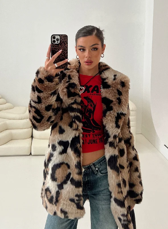 Vintage-Inspired Women's Clothes Fashion-Forward Outfits Sylvan Jacket Leopard