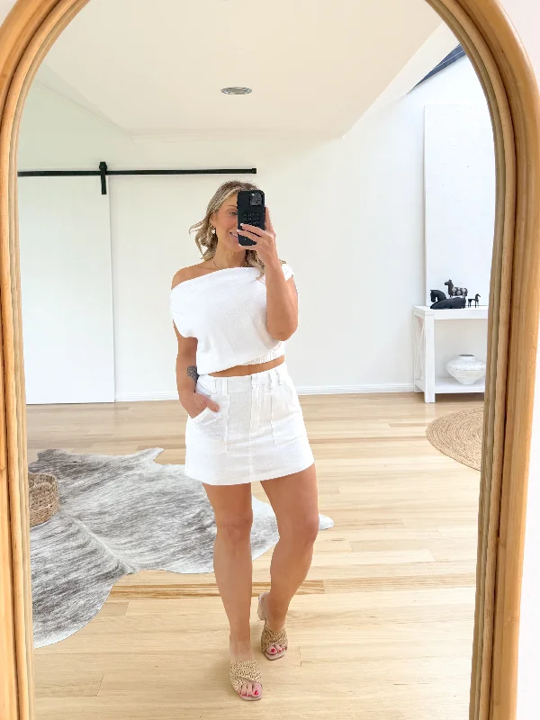 Women's Travel Outfit Set Seasonal Sale Josie Skort - White