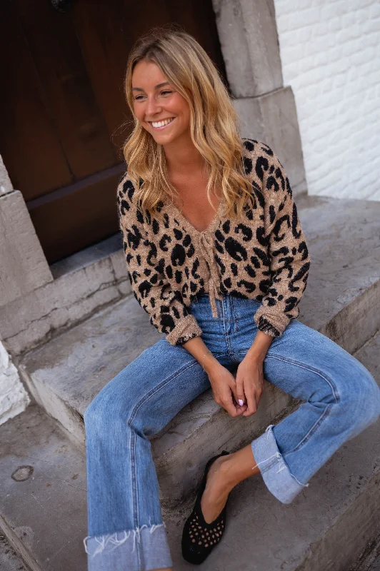 Women's Chic Outerwear Outfit Comfort Centric Apparel Leopard Joca Cardigan
